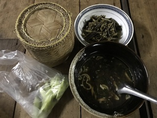 夕食